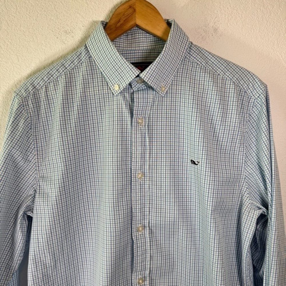 Vineyard Vines Men's size Medium Blue Check Whale Shirt Button Down‎ Collared
